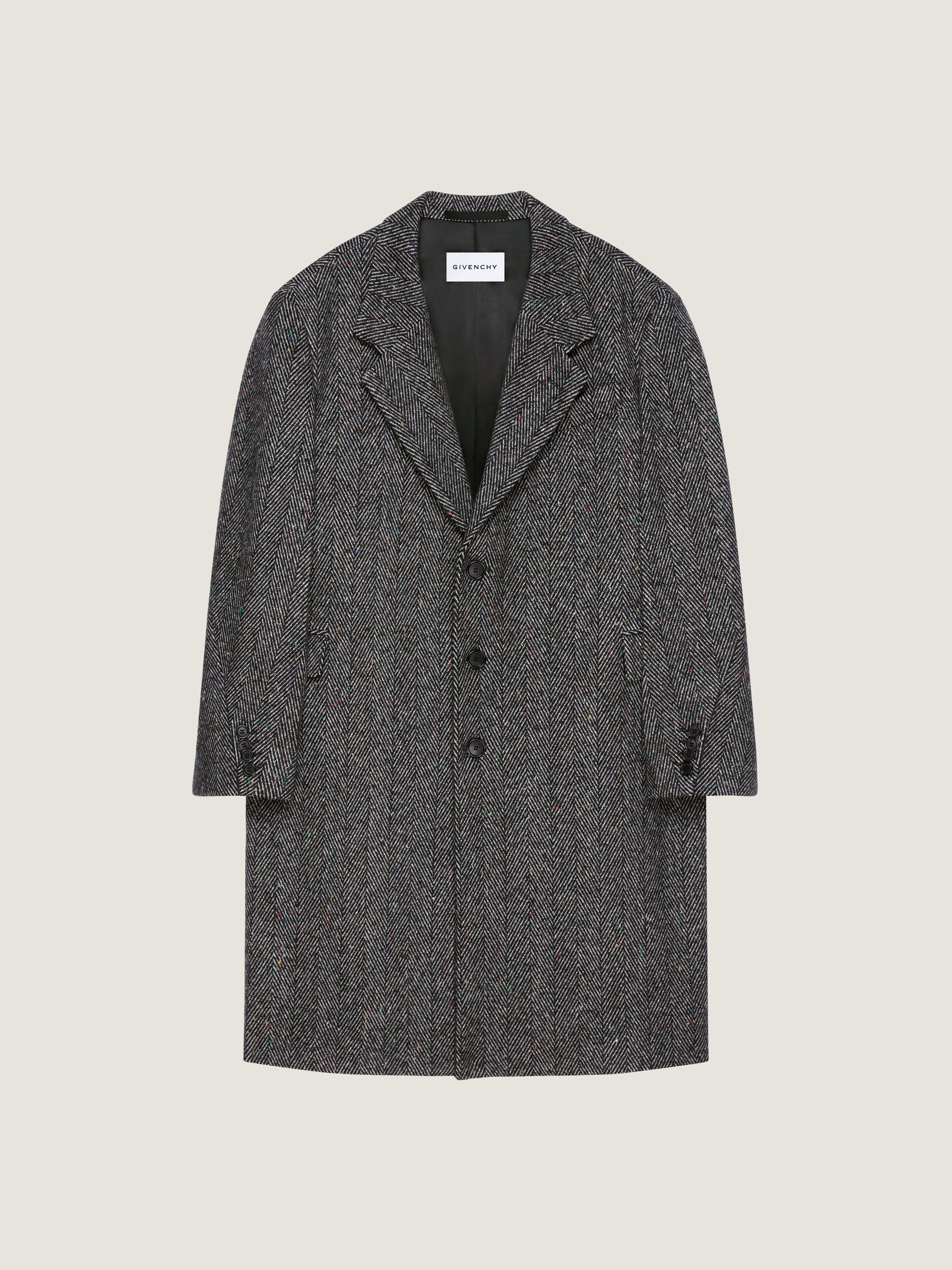 Tailored coat in wool herringbone